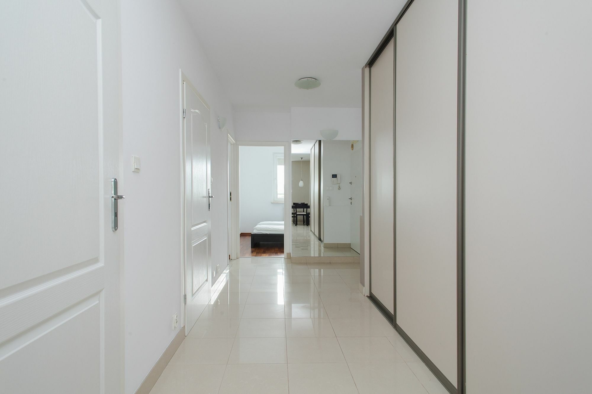 Shortstaypoland Wolnosc Varsóvia Exterior foto